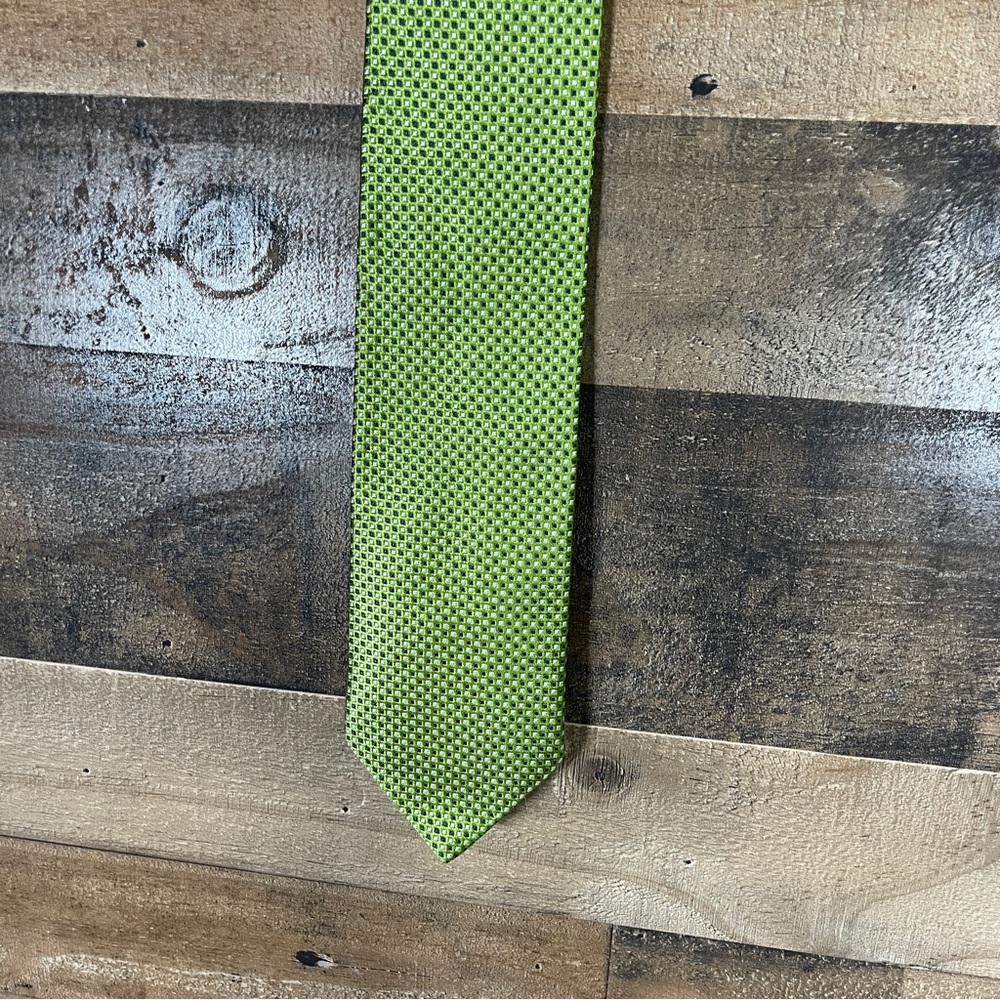 Tommy‎ Hilfiger Green Navy Blue Tonal Geometric Diamonds Dots Silk Necktie USA